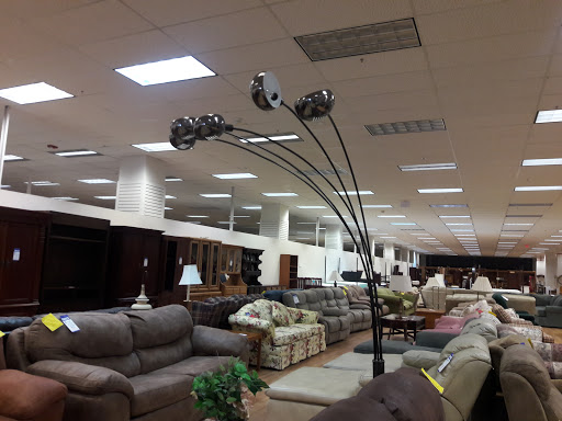 Shopping Mall «Southland Shopping Center», reviews and photos, 6944 W 130th St, Middleburg Heights, OH 44130, USA