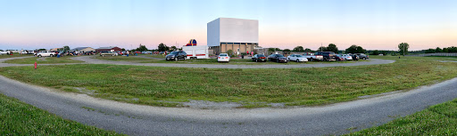 Drive-in Movie Theater «Blue Grass Drive-In Theater», reviews and photos, 774 W Mayne St, Blue Grass, IA 52726, USA