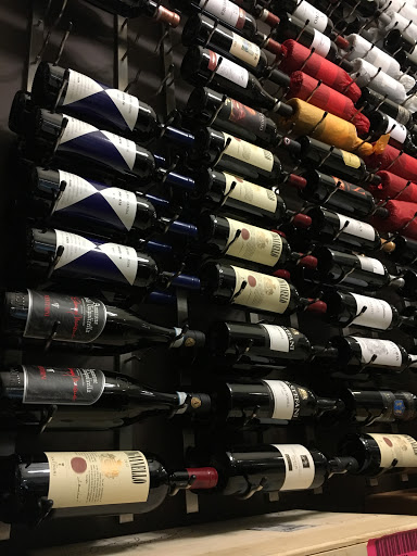 Wine Store «Wine & Spirits Emporium», reviews and photos, 10730 NW 74th St, Medley, FL 33178, USA