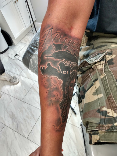 Explore may birthday tattoo ideas, creative tattoo ideas in Oak Grove, available at Empire28 Tattoo Studios