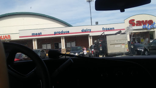 Grocery Store «Save-A-Lot», reviews and photos, 3949 US-130, Pennsauken Township, NJ 08110, USA