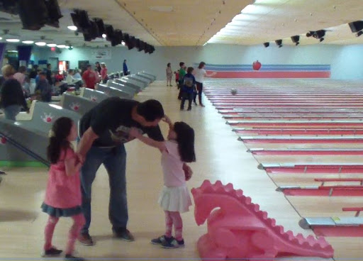 Bowling Alley «Red Apple Bowling Center», reviews and photos, 1414 SE Washington Blvd, Bartlesville, OK 74006, USA