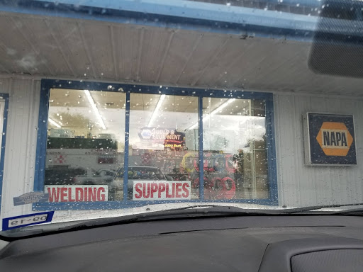 Auto Parts Store «NAPA Auto Parts - Junction Automotive Supply», reviews and photos, 815 Main St, Junction, TX 76849, USA