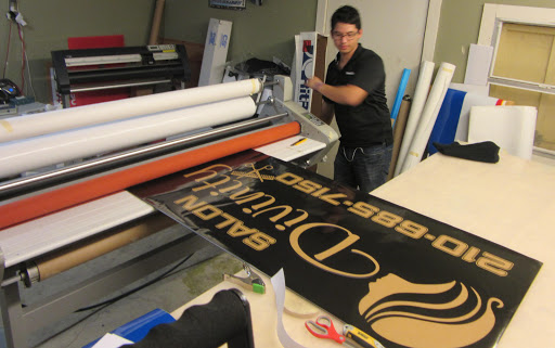 Commercial Printer «Easy Printing & Signs», reviews and photos, 708 W Hildebrand Ave, San Antonio, TX 78212, USA