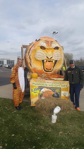 Chevrolet Dealer «Main Motor Chevrolet», reviews and photos, 435 W Main St, Anoka, MN 55303, USA