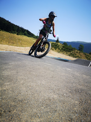 Riding trott à Campan
