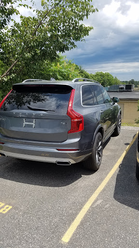 Car Dealer «Volvo of Southborough», reviews and photos, 251 Turnpike Rd, Southborough, MA 01772, USA