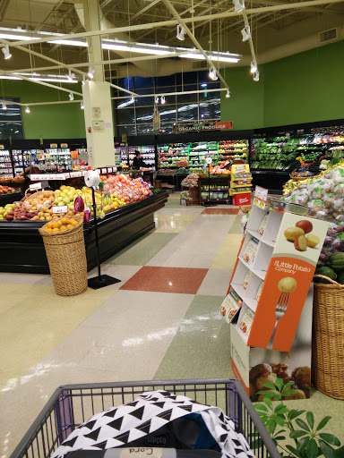 Grocery Store «Family Fare Supermarket», reviews and photos, 9479 Riley St, Zeeland, MI 49464, USA