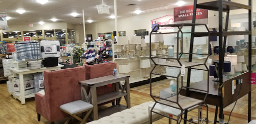 Home Goods Store «Home Goods», reviews and photos, 3 Main St, Edgewater, NJ 07020, USA