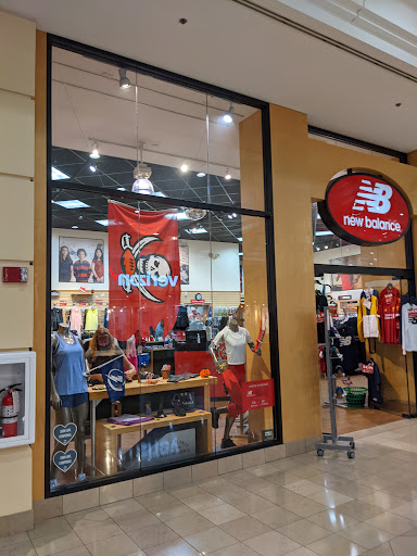Shoe Store «New Balance Tampa», reviews and photos, 211 Westshore Plaza, Tampa, FL 33609, USA
