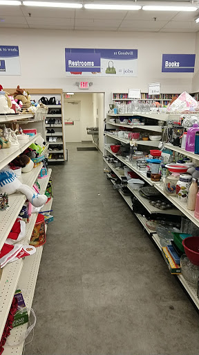 Thrift Store «Goodwill Retail Store», reviews and photos