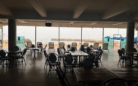 Restaurante y Market Palmar image