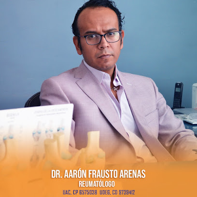 Dr. Aaron Frausto Arenas, Reumatólogo