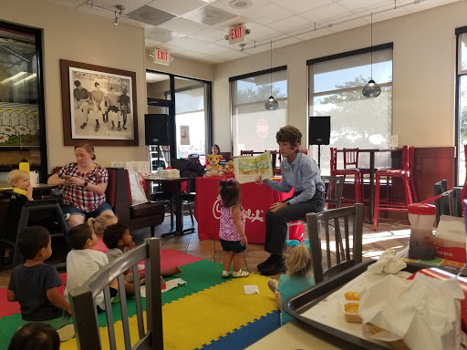 Fast Food Restaurant «Chick-fil-A», reviews and photos, 3041 W Camp Wisdom Rd, Grand Prairie, TX 75052, USA