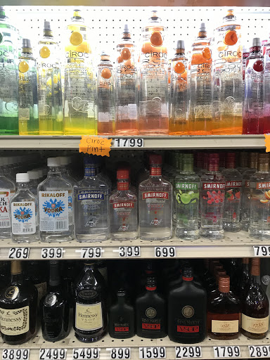 Liquor Store «Annapolis Wine & Spirits», reviews and photos, 1307 Forest Dr, Annapolis, MD 21403, USA