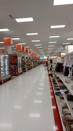 Department Store «Target», reviews and photos, 17605 S Halsted St, Homewood, IL 60430, USA