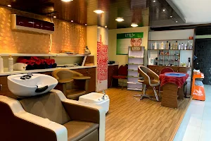 Jawed Habib Hair and Beauty Salon & Academy, Kondapur image