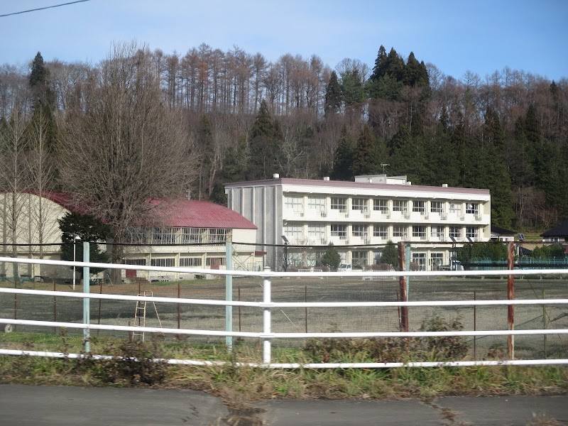 二戸市立御返地小学校