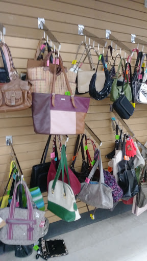 Thrift Store «B-thrifty - The Super Thrift Store», reviews and photos, 13412 Jefferson Davis Hwy, Woodbridge, VA 22191, USA