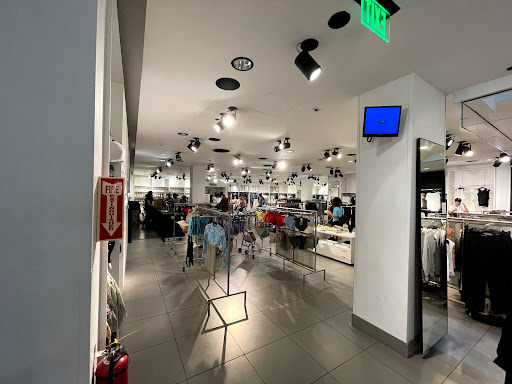 Clothing Store «H&M», reviews and photos, 140 Easton Station, Columbus, OH 43219, USA