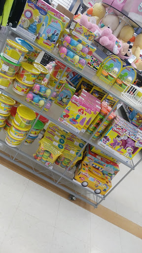 Department Store «Marshalls», reviews and photos, 533 S Broad St, Meriden, CT 06450, USA