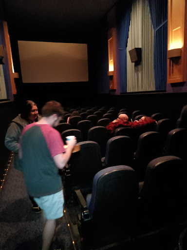Fox Cineplex is DPlace image