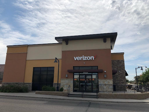 Cell Phone Store «Verizon», reviews and photos, 2241 Prairie Center Pkwy, Brighton, CO 80601, USA
