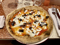 Pizza du Restaurant italien Nonna Cardito à Rosny-sous-Bois - n°1