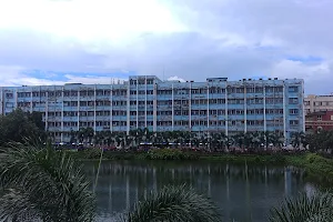 Nil Ratan Sircar Medical College and Hospital image