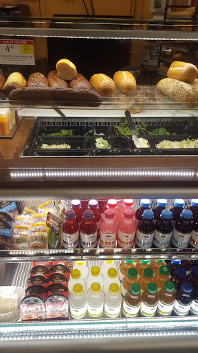 Supermarket «Publix Super Market at Shallowford», reviews and photos, 4401 Shallowford Rd, Roswell, GA 30075, USA