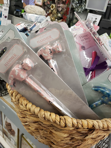 Home Goods Store «Tuesday Morning», reviews and photos, 4719 Tilghman St, Allentown, PA 18104, USA