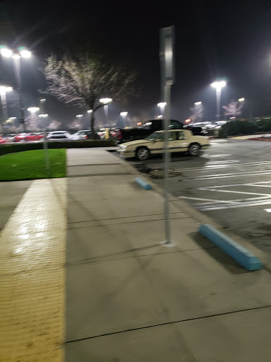 Used Car Dealer «CarMax», reviews and photos, 1450 Eureka Rd, Roseville, CA 95661, USA