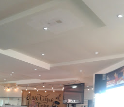 PLAZA LAS MARAVILLAS photo