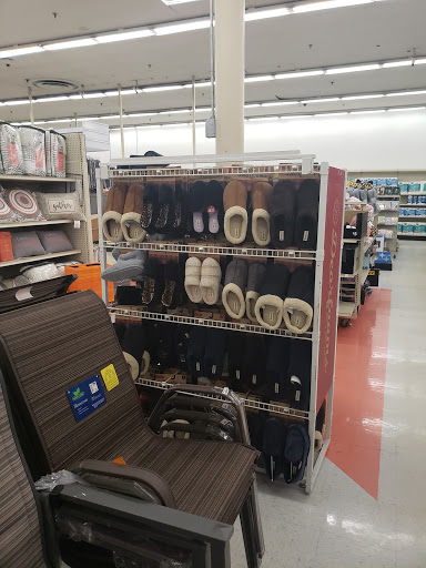 Discount Store «Big Lots», reviews and photos, 7779 Tylersville Rd, West Chester Township, OH 45069, USA