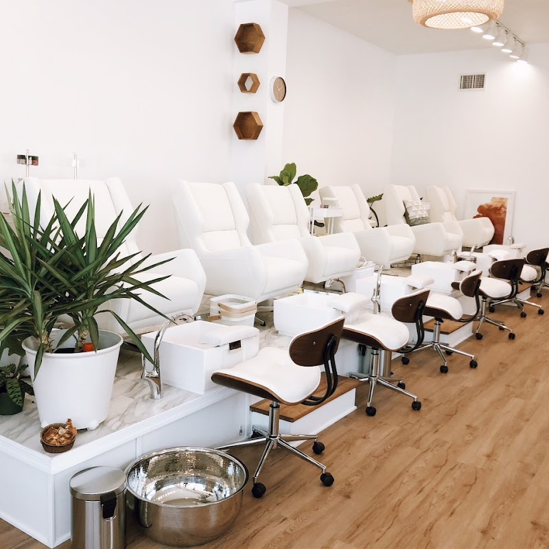 Omni Organics Nail Salon