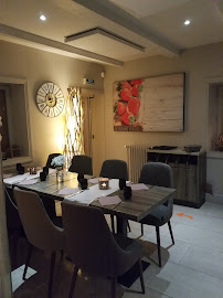 Atmosphère du Restaurant français Restaurant la Guillaume à Colombe-lès-Vesoul - n°10