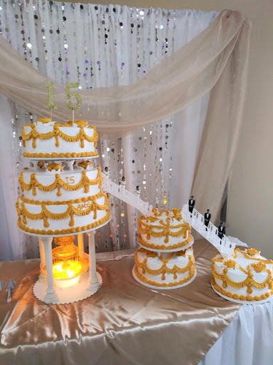 Grocery Store «La Casa Del Pueblo Market», reviews and photos, 221 E 6th St, Corona, CA 92879, USA