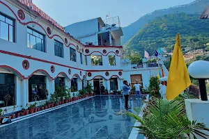 Shri Krishna Palace Hotel image