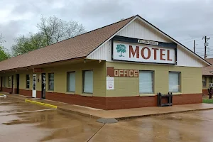 Pecan Grove Motel image