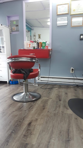 Cell Phone Store «Exclusivo Electronic Center, Cellular Phones & Cell Phone Store», reviews and photos, 313 E Broad St, West Hazleton, PA 18202, USA