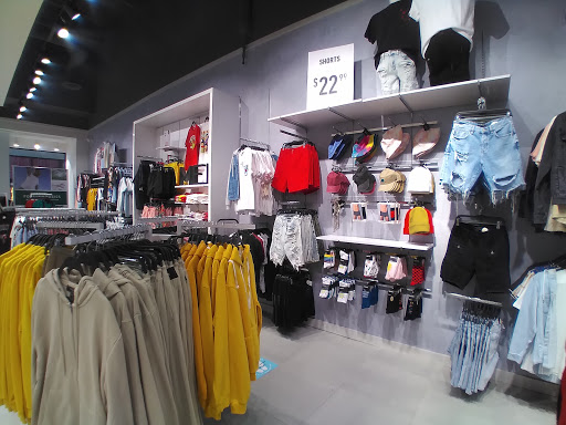 Clothing Store «Forever 21», reviews and photos, 293 Valley River Center, Eugene, OR 97401, USA