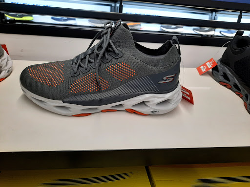 skechers south extension