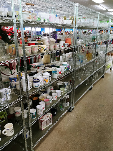 Thrift Store «Wabash Valley Goodwill Industries, Inc.», reviews and photos, 2702 S 3rd St, Terre Haute, IN 47802, USA