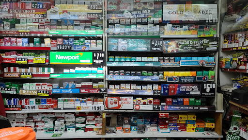 Liquor Store «Grab N Go Reno Liquor, Hookah Store», reviews and photos, 1350 Stardust St, Reno, NV 89503, USA