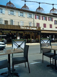 Atmosphère du Restaurant Toute une Epoque à Saint-Rémy-de-Provence - n°4