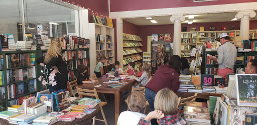 Book Store «River Oaks Book Store», reviews and photos, 3270 Westheimer Rd, Houston, TX 77098, USA