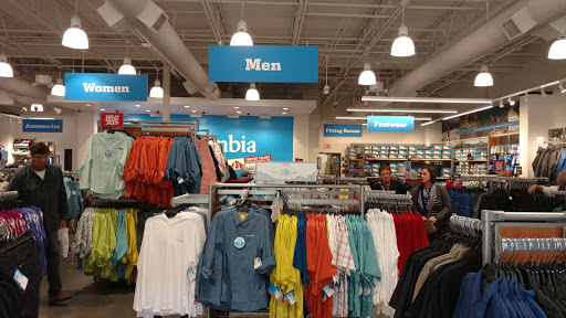 Sportswear Store «Columbia Sportswear Outlet Store at Premium Outlets», reviews and photos, 2300 Grand Cypress Dr #170, Lutz, FL 33559, USA