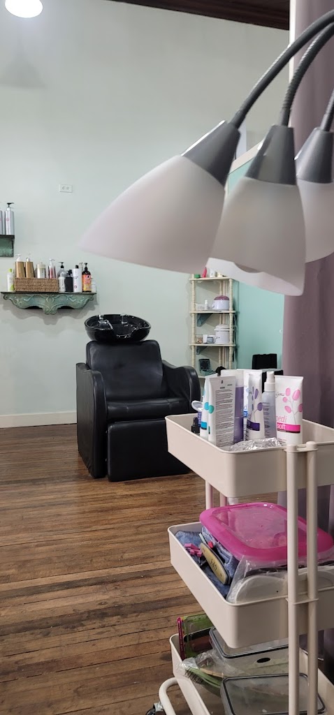 Affinity Salon 49068