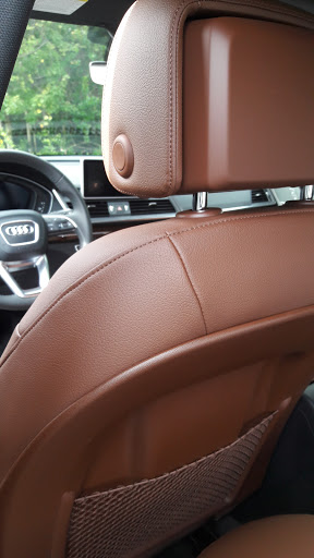 Audi Dealer «Audi South Orlando», reviews and photos, 4725 Vineland Rd, Orlando, FL 32811, USA