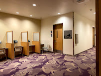 Children's Hospital Colorado Anschutz Medical Campus, Aurora - Photo 7 - Car repair in Aurora, CO, Galveston